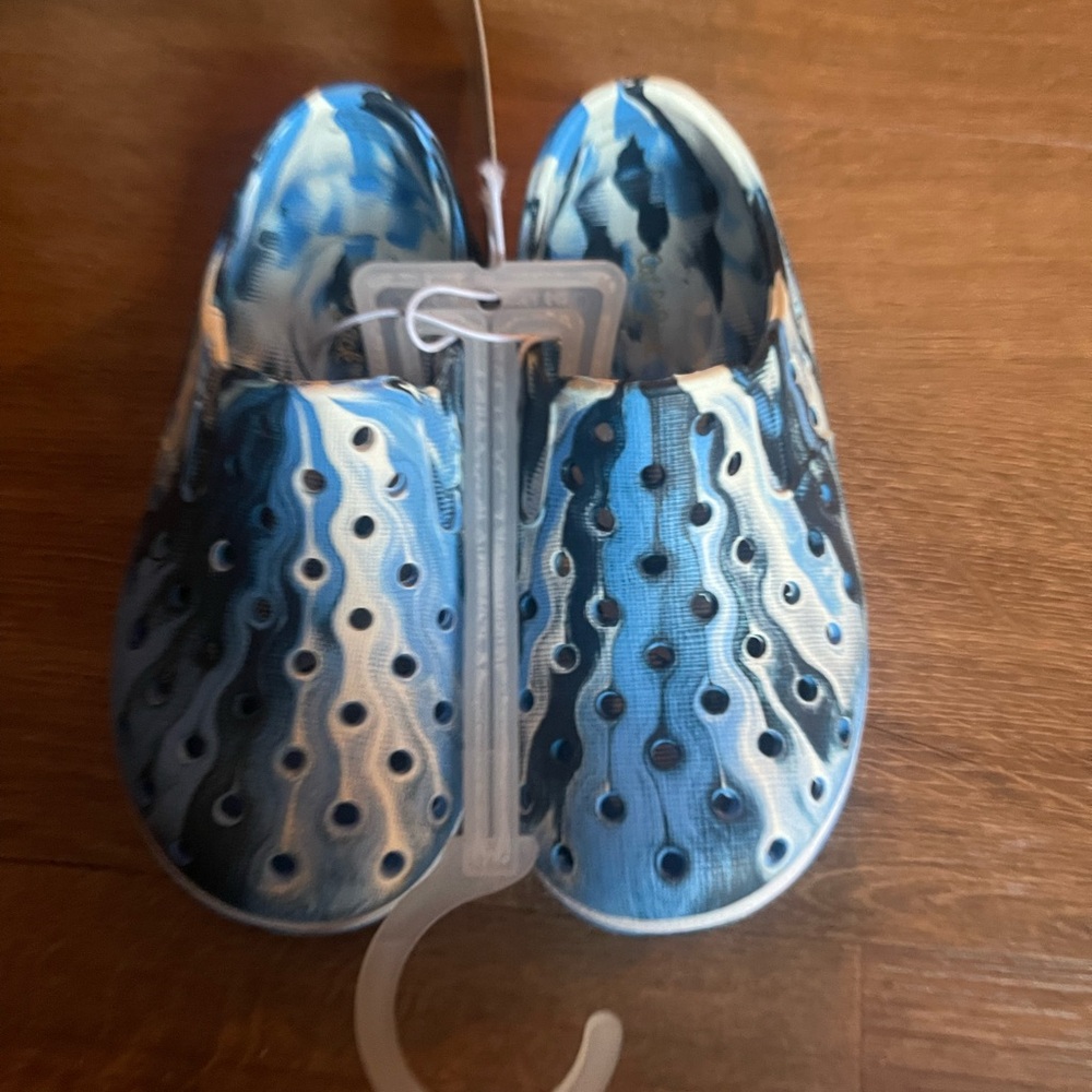 Size 6 Target Brand Natives